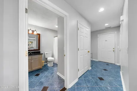 3030 Marsh Winds Circle Southport NC 28461