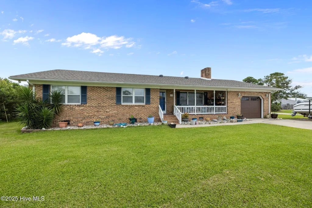 198 Mary Ella Road Harkers Island NC 28531