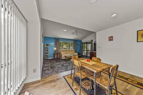 7801 Windward Drive New Bern NC 28560