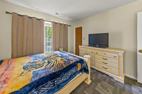 7801 Windward Drive New Bern NC 28560