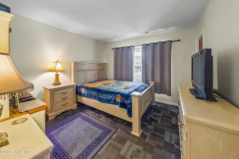 7801 Windward Drive New Bern NC 28560