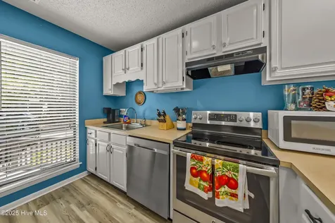 7801 Windward Drive New Bern NC 28560