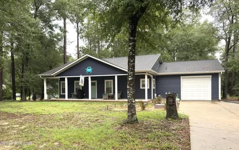 669 Pelican Circle Bolivia NC 28422