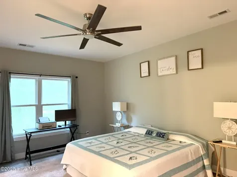 669 Pelican Circle Bolivia NC 28422