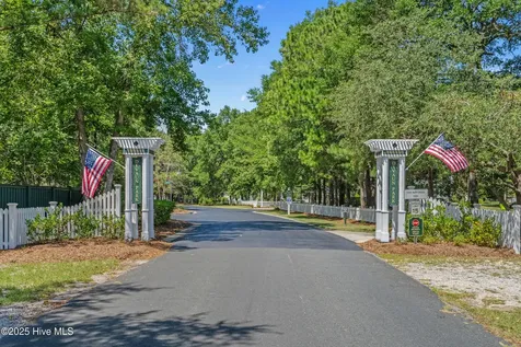 9266 W Lake Road Calabash NC 28467