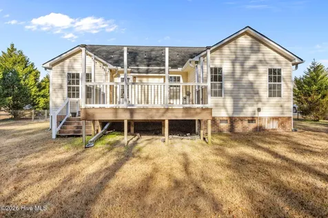 2480 Cardinal Avenue NW Longwood NC 28452