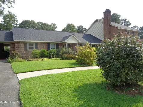 844 Westminster Lane Kinston NC 28501