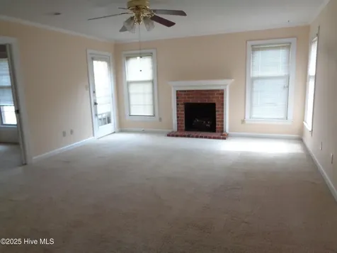 844 Westminster Lane Kinston NC 28501