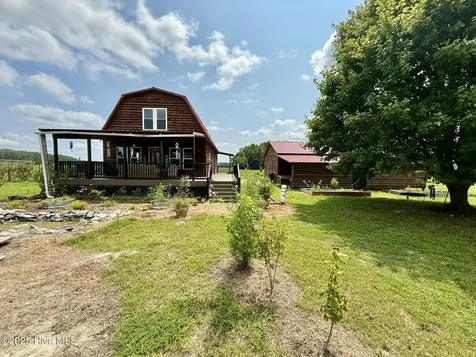 1885 Bennett Road Oak City NC 27857