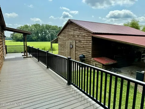 1885 Bennett Road Oak City NC 27857
