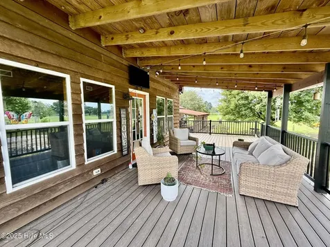 1885 Bennett Road Oak City NC 27857