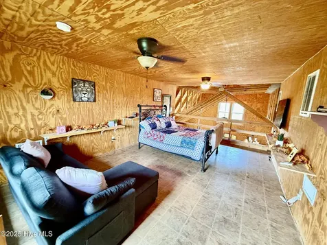 1885 Bennett Road Oak City NC 27857