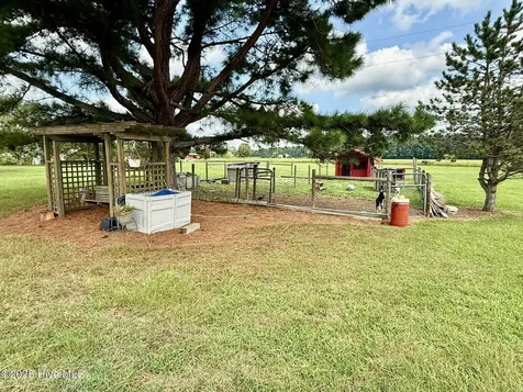1885 Bennett Road Oak City NC 27857