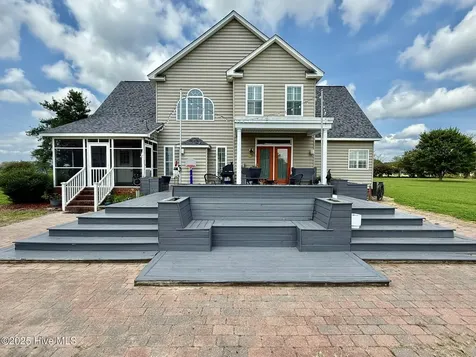 1885 Bennett Road Oak City NC 27857