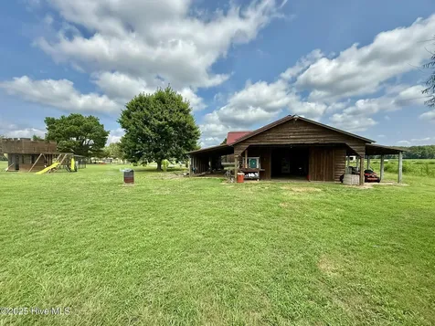 1885 Bennett Road Oak City NC 27857