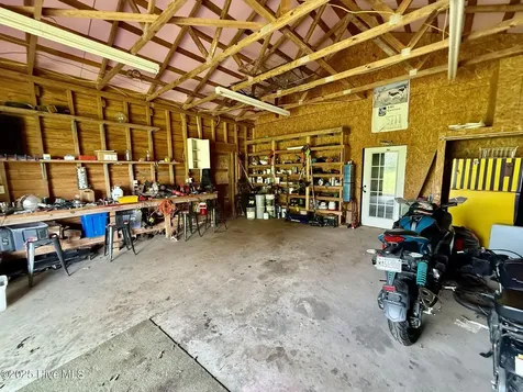 1885 Bennett Road Oak City NC 27857
