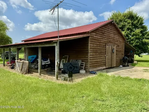 1885 Bennett Road Oak City NC 27857