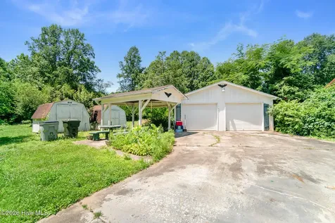 811 Queens Street NW Lenoir NC 28645