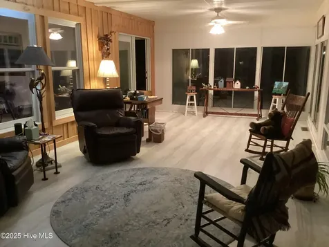 39488 Hwy Nc 264 E Belhaven NC 27810