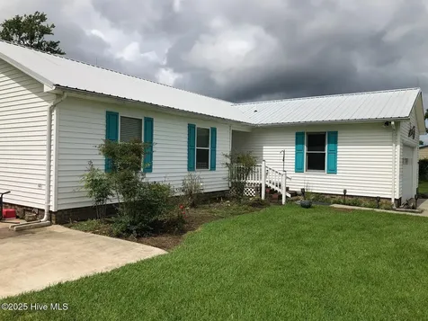 39488 Hwy Nc 264 E Belhaven NC 27810