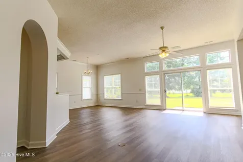 1005 Meadowlands Trail Calabash NC 28467