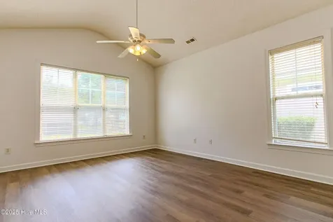 1005 Meadowlands Trail Calabash NC 28467