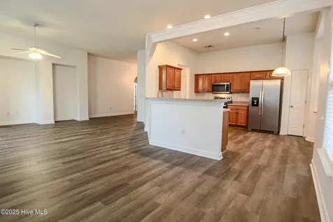 1005 Meadowlands Trail Calabash NC 28467