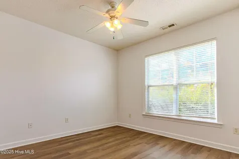 1005 Meadowlands Trail Calabash NC 28467