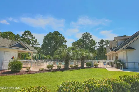 1005 Meadowlands Trail Calabash NC 28467