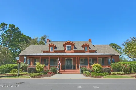 1005 Meadowlands Trail Calabash NC 28467
