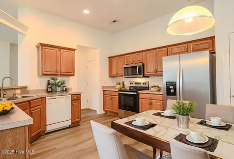 1005 Meadowlands Trail Calabash NC 28467