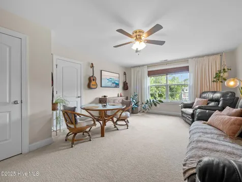 111 Creek End Court Swansboro NC 28584