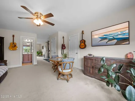 111 Creek End Court Swansboro NC 28584