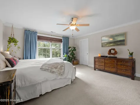 111 Creek End Court Swansboro NC 28584