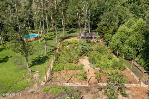 111 Creek End Court Swansboro NC 28584