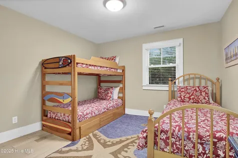 821 Schloss Street Wrightsville Beach NC 28480