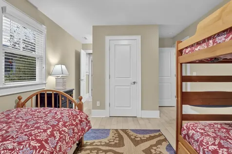 821 Schloss Street Wrightsville Beach NC 28480