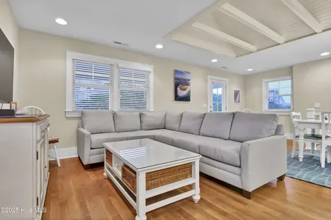 821 Schloss Street Wrightsville Beach NC 28480