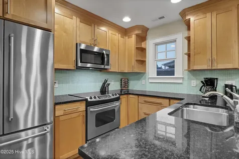 821 Schloss Street Wrightsville Beach NC 28480
