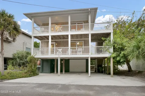 821 Schloss Street Wrightsville Beach NC 28480