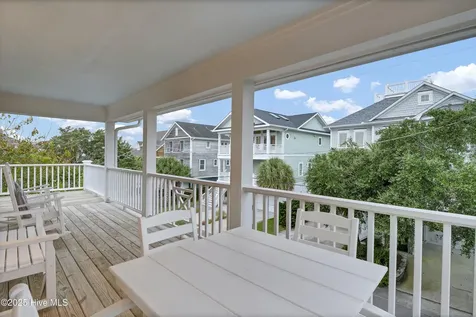 821 Schloss Street Wrightsville Beach NC 28480