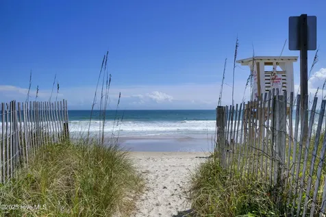 821 Schloss Street Wrightsville Beach NC 28480