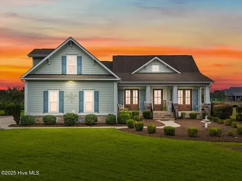 395 Canoe Court NW Calabash NC 28467
