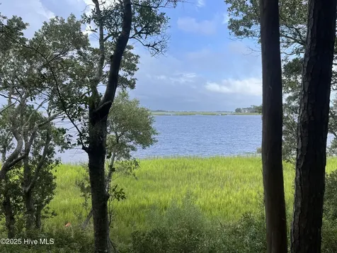 3260 Mullet Creek Place SE Bolivia NC 28422