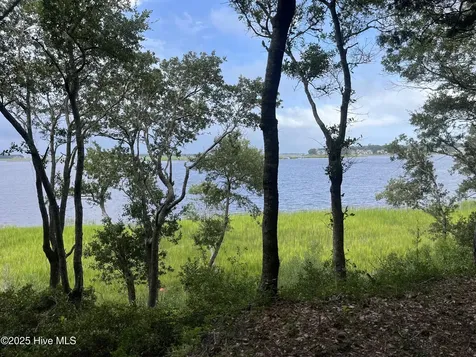 3260 Mullet Creek Place SE Bolivia NC 28422