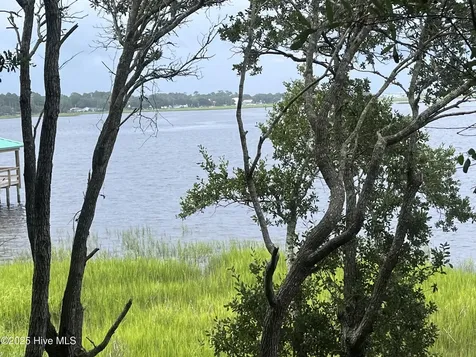 3260 Mullet Creek Place SE Bolivia NC 28422