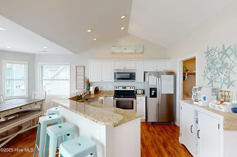124 N Permuda Wynd Drive North Topsail Beach NC 28460