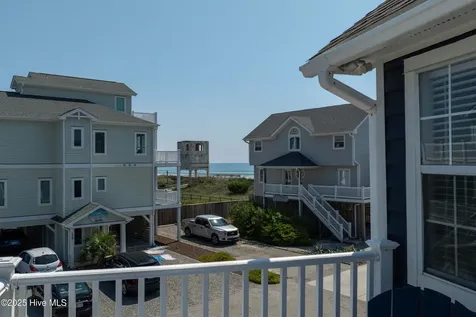124 N Permuda Wynd Drive North Topsail Beach NC 28460