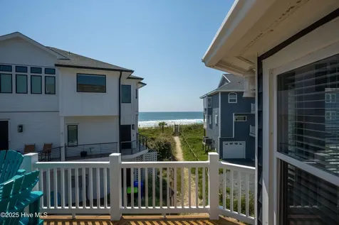 124 N Permuda Wynd Drive North Topsail Beach NC 28460