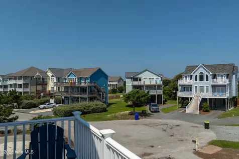 124 N Permuda Wynd Drive North Topsail Beach NC 28460